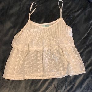 Small White Maurice’s crop top